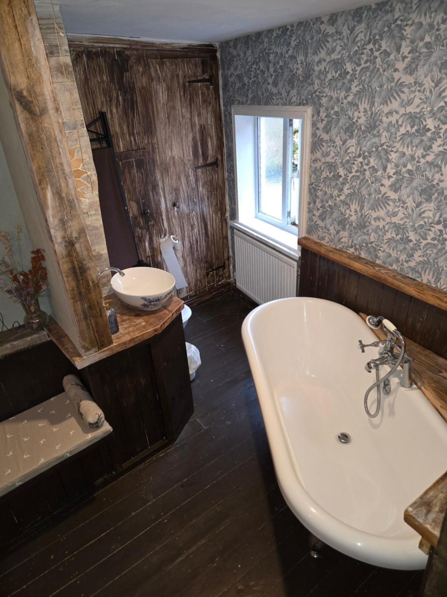 The White Hart Inn Tetford Екстер'єр фото